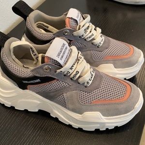 New Zadig & Voltaire Sneakers size 39; Grey & white with chunky sole. New w/box.